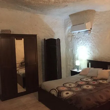 Casa- Cueva 